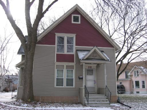 212 Williams St., Aurora, IL 60506