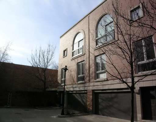 2641 N Greenview Ave., Chicago, IL 60614