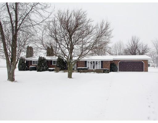 8819 W Stuenkel Rd., Frankfort, IL 60423