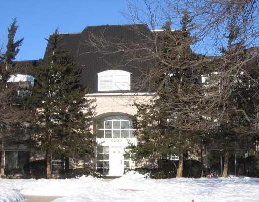 5200 Carriageway Dr. #124, Rolling Meadows, IL 60008