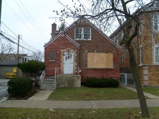 7115 S Francisco Ave., Chicago, IL 60629