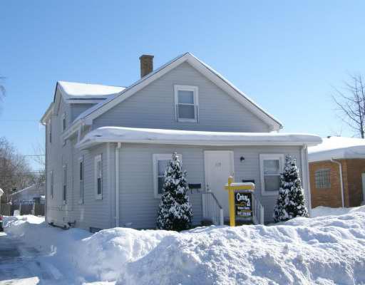 119 S Gretta Ave., Waukegan, IL 60085