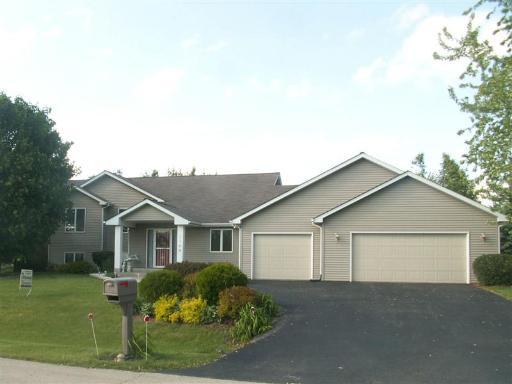 3144 Redhawk Tr., Rockford, IL 61109