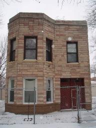 956 N Harding Ave., Chicago, IL 60651