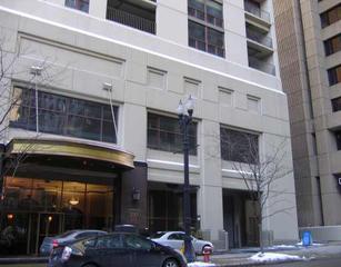 200 N Dearborn St. #4204, Chicago, IL 60601