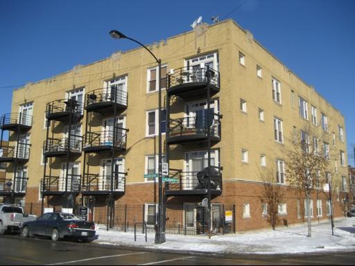 3100 W Addison #2D, Chicago, IL 60618
