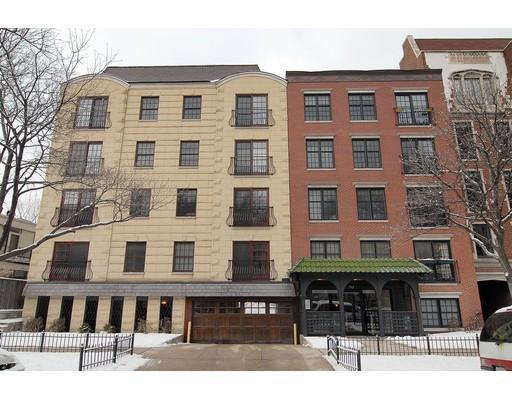512 W Barry #503, Chicago, IL 60657
