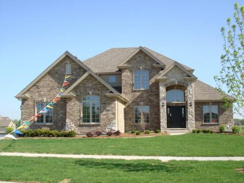 13143 Ballycastle Ct., Lemont, IL 60439