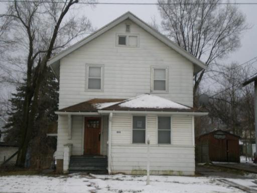 2010 School St., Rockford, IL 61101