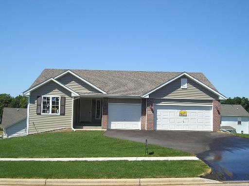 12425 Woodcrest Ln., Roscoe, IL 61073