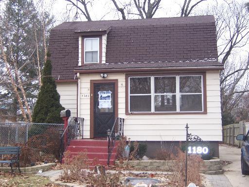 1180 Morton Ave., Elgin, IL 60120