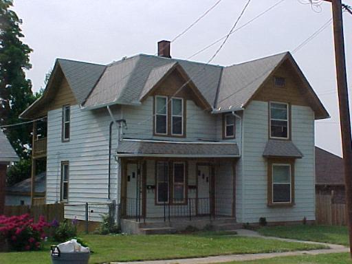 411 12th St., Rockford, IL 61104