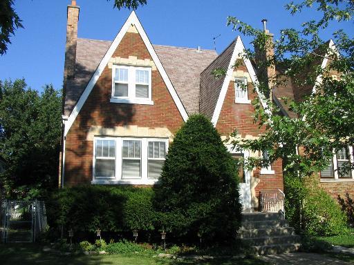 1805 S Euclid Ave., Berwyn, IL 60402