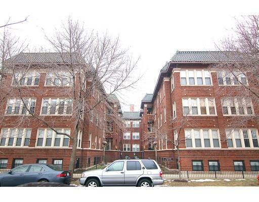 964 W Cuyler Ave. #2S, Chicago, IL 60613