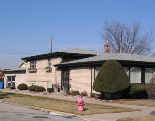 9124 S Cregier Ave., Chicago, IL 60617