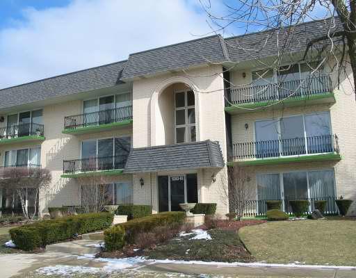 15263 Catalina Dr. #2, Orland Park, IL 60462