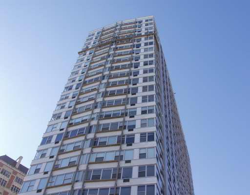 3900 N Lake Shore Dr. #3K, Chicago, IL 60613