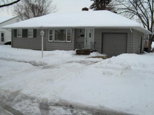 2621 N Somerset Ln., Rockford, IL 61108