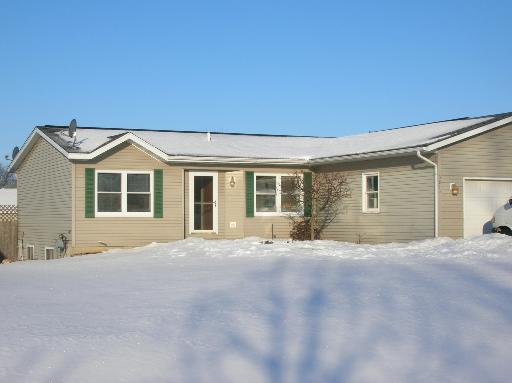 3613 Fawn Ln., Wonder Lake, IL 60097