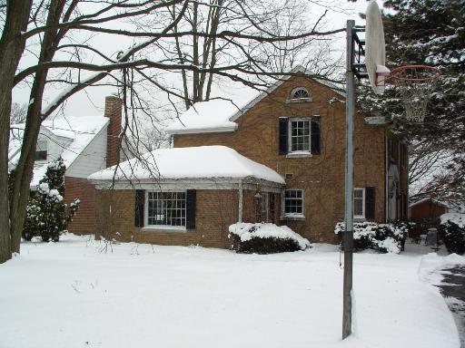 3840 Lake Ave., Wilmette, IL 60091