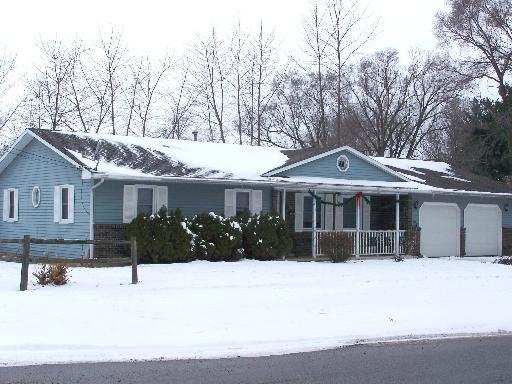 110 S Marguerite St., Coal City, IL 60416