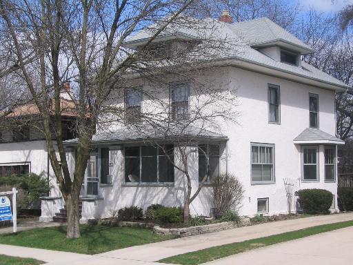 427 S Madison Ave., La Grange, IL 60525