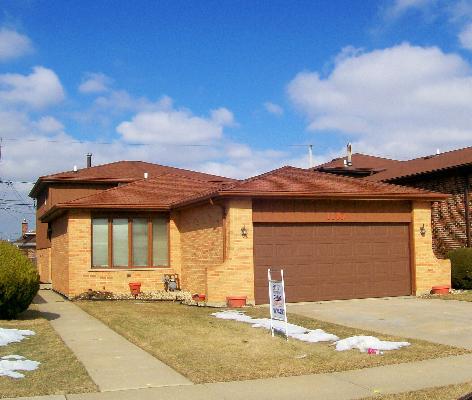 1110 Harding Ave., Calumet City, IL 60409