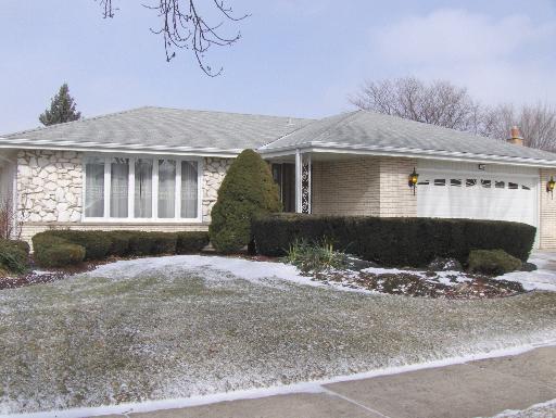 7558 Cashew Dr., Orland Park, IL 60462