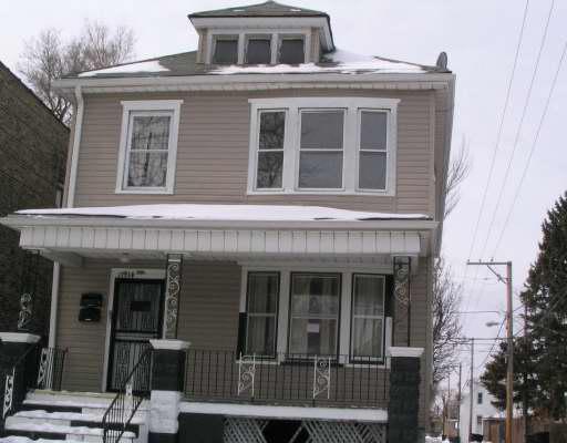 11914 S Perry Ave., Chicago, IL 60628