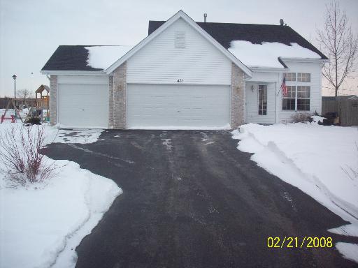 471 N Pier Dr., Machesney Park, IL 61115
