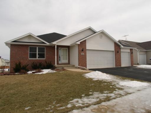 1384 Omega Cir., Dekalb, IL 60115