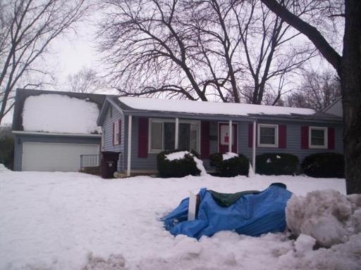 385 Willow Rd., Wauconda, IL 60084
