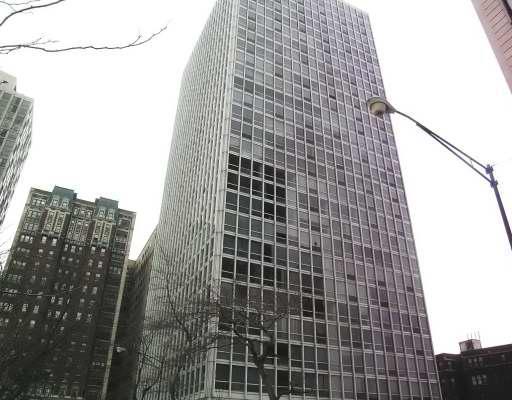 2400 N Lakeview #1705, Chicago, IL 60614