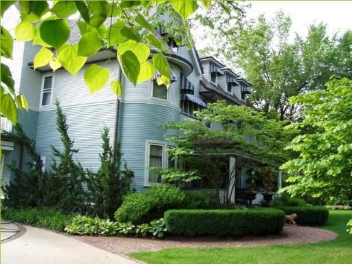 411 S La Grange Rd., La Grange, IL 60525