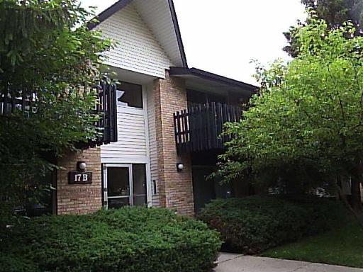 17B Kingery Quarter #206, Willowbrook, IL 60527