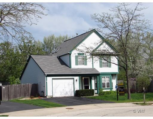828 Buckingham Ct., Mundelein, IL 60060