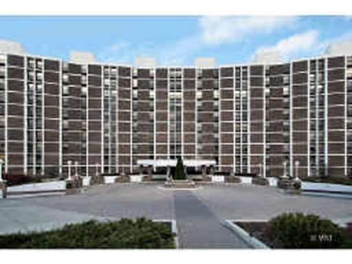 1500 Sheridan Rd. #1A, Wilmette, IL 60091