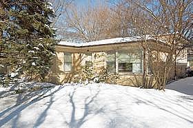 244 Kilpatrick Ave., Wilmette, IL 60091