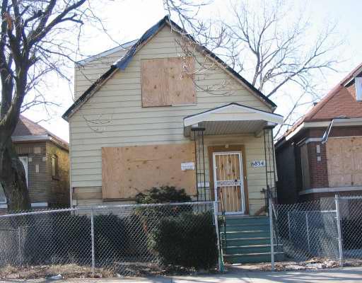 6834 S May St., Chicago, IL 60621