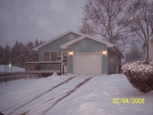 705 Warren Ave., Rockdale, IL 60436