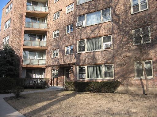 2142 W Rosemont Ave. #3D, Chicago, IL 60659