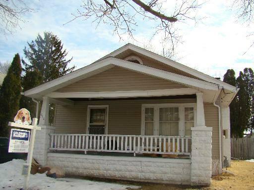 642 15th St., Rockford, IL 61104