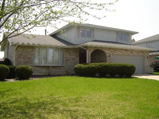 7947 W Westport Dr., Frankfort, IL 60423