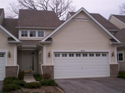 653 Shoreline Dr., Grayslake, IL 60030