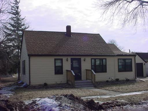 107 Nelson St., Manlius, IL 61338