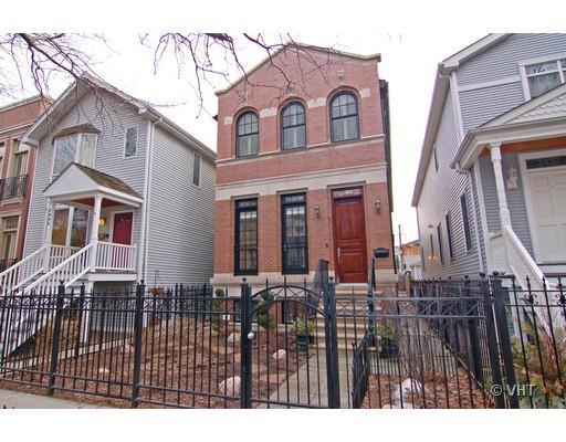 3441 N Hoyne Ave., Chicago, IL 60618