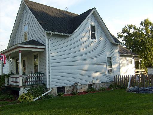 307 E Washington St., Harvard, IL 60033