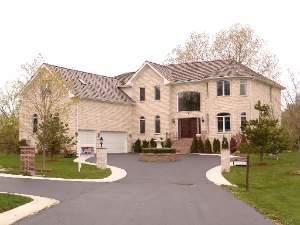 5 Enclave Way, Hawthorn Woods, IL 60047