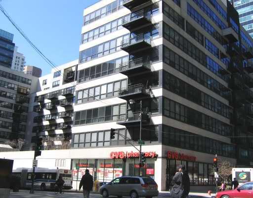 130 S Canal St. #422, Chicago, IL 60606