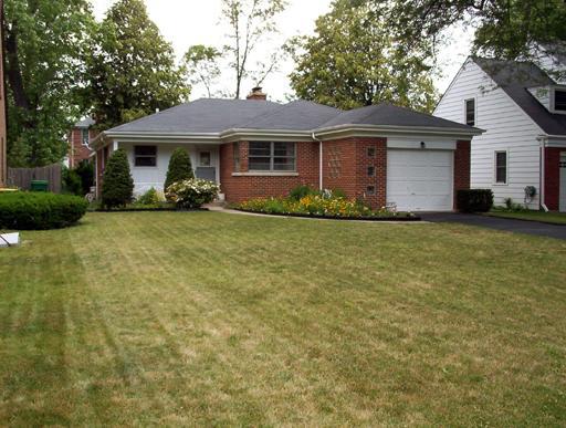 326 Lockwood Ave., Northfield, IL 60093